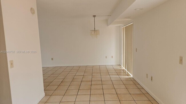 Building Photo - 8460 SW 156th Pl