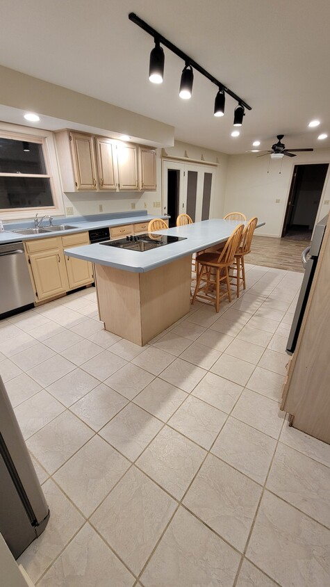 Foto principal - 2281 River Rd