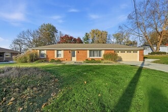 Building Photo - 3310 Plateau Pl