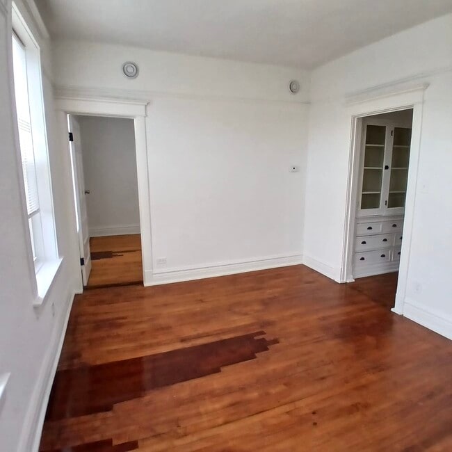 Foto del edificio - 2606 S St Louis Ave