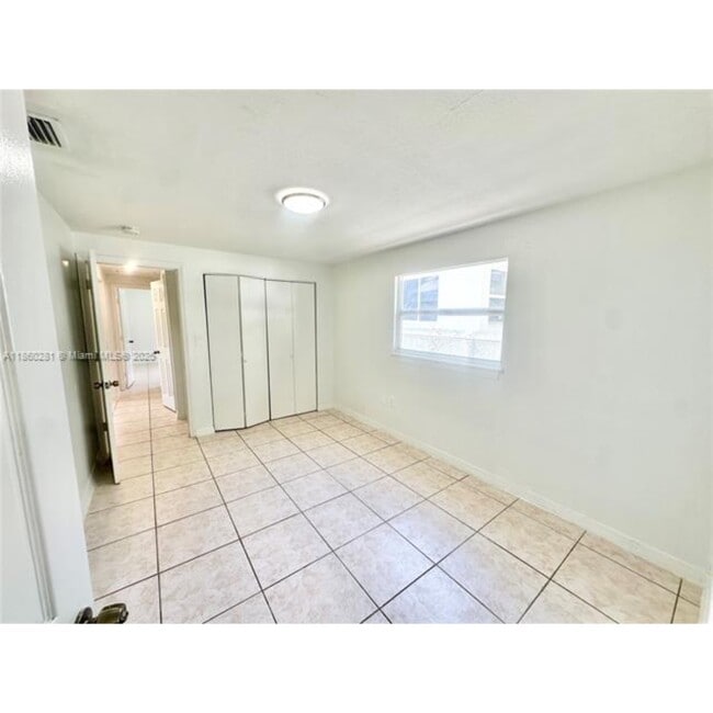 Building Photo - 7156 NW 15th Ct