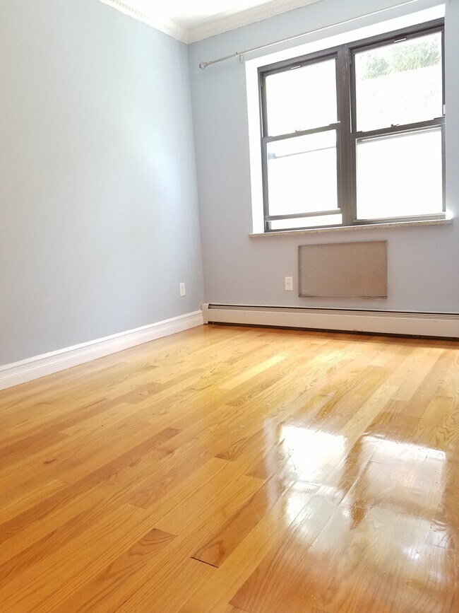 Foto del edificio - 14022 33rd Ave