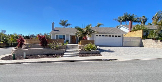 Building Photo - 4145 La Portalada Dr