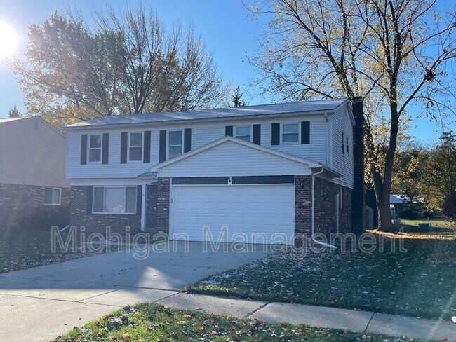 Building Photo - 44947 Forest Trail Dr