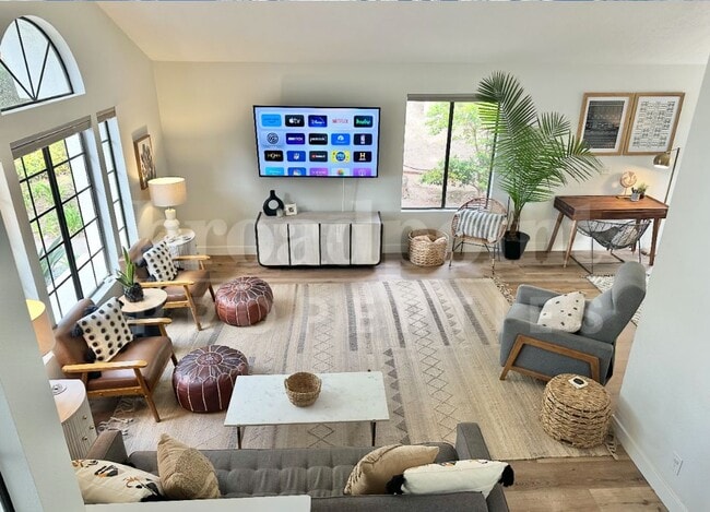 Building Photo - 1174 La Tortuga Dr