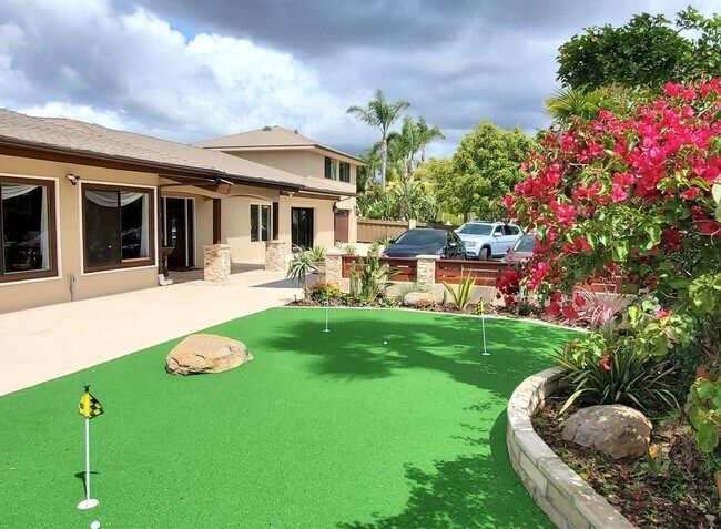 Building Photo - 2070 Elevado Hills Dr