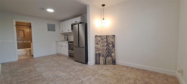 Foto del edificio - 1090 NW 100th Terrace