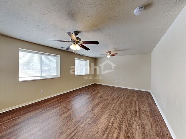 Building Photo - 15137 S Moab Way