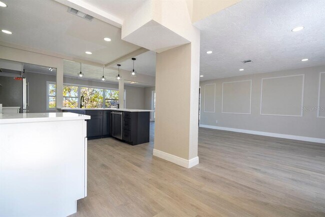 Foto del edificio - 809 59th Ave