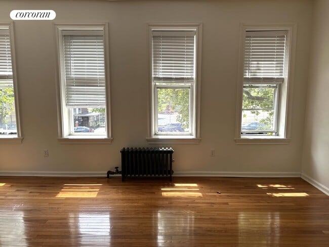 Building Photo - 39 Rockaway Pkwy