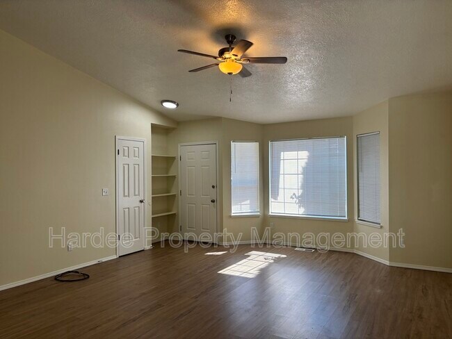 Foto del edificio - 1422 Allante Pl