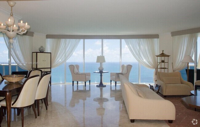 Building Photo - 17201 Collins Ave