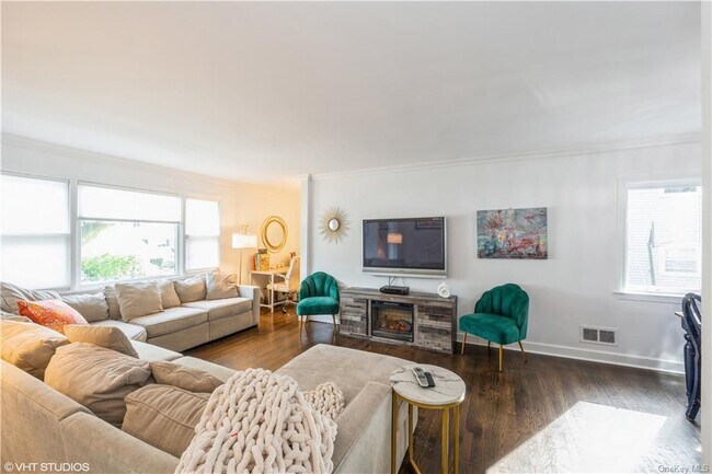 Foto del edificio - 1410 Henry Ave