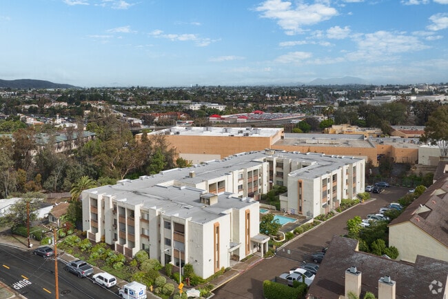 Contexto - Guava Gardens (62+ Senior Community)