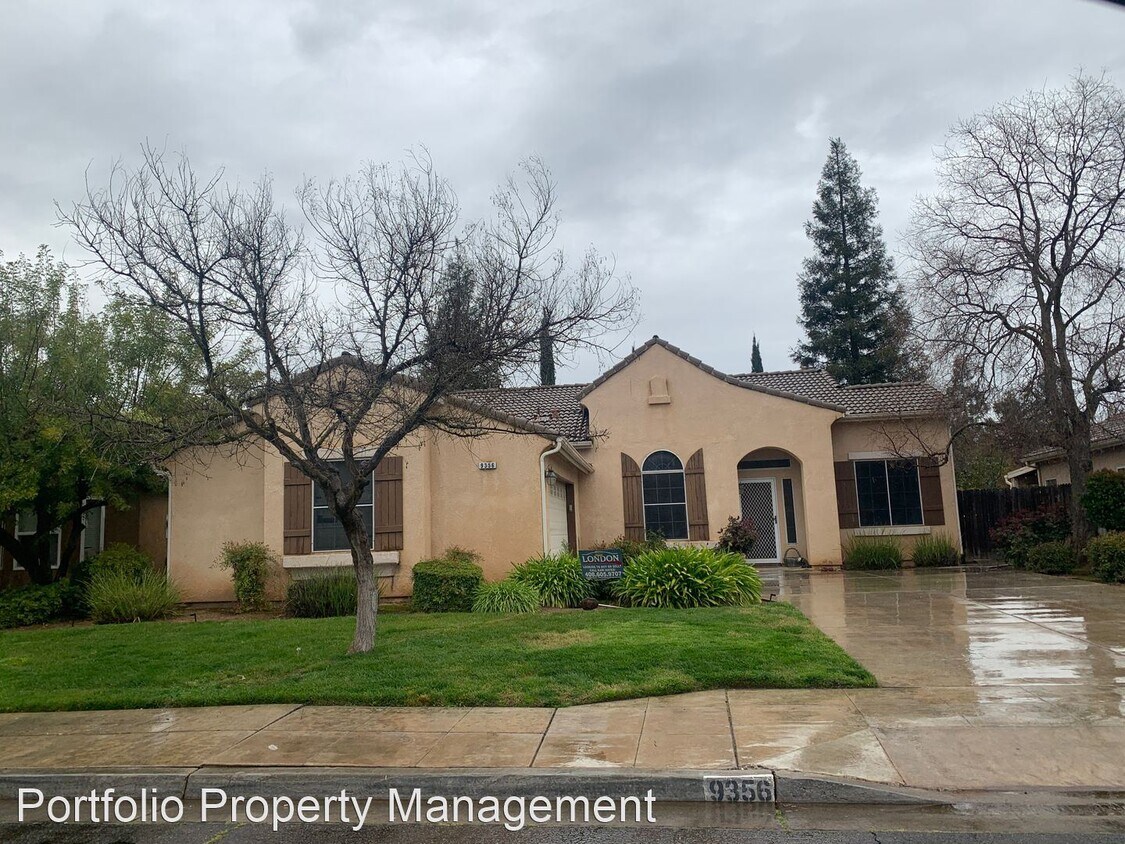Primary Photo - 2 br, 2 bath House - 9356 N. Jade Ave