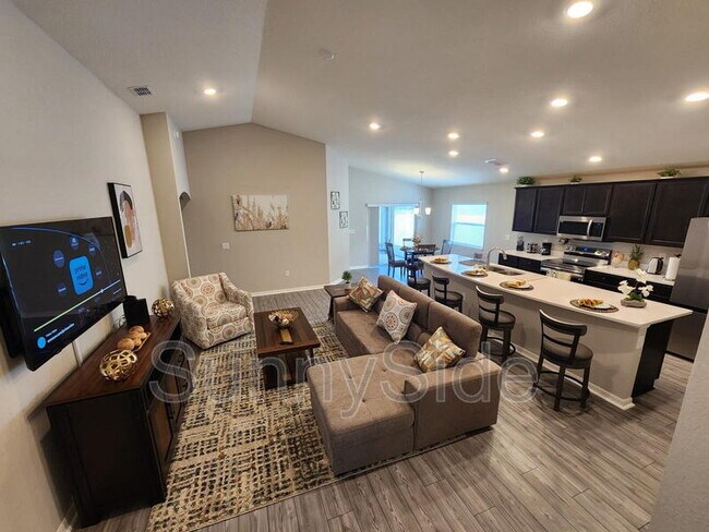 Foto del edificio - 1187 Mountain Flower Ln