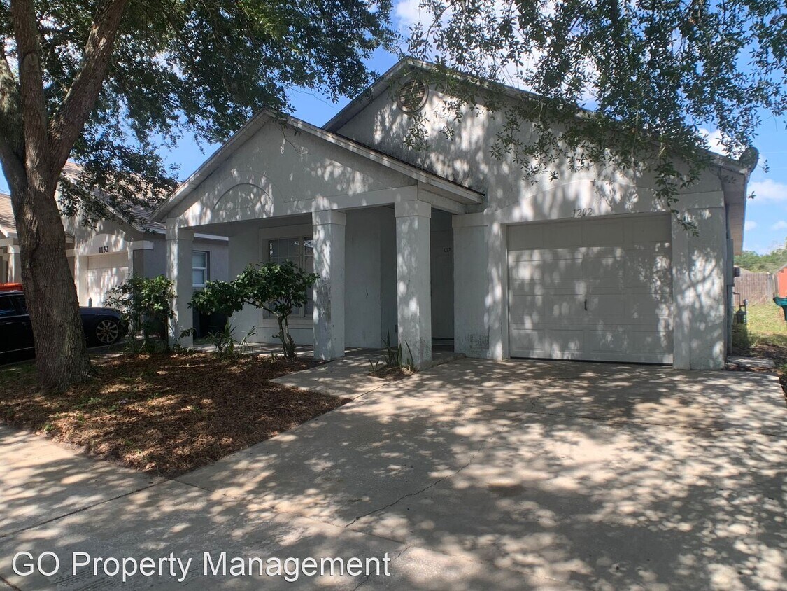 Primary Photo - 4 br, 2 bath House - 1202 Golden Gate Ave.