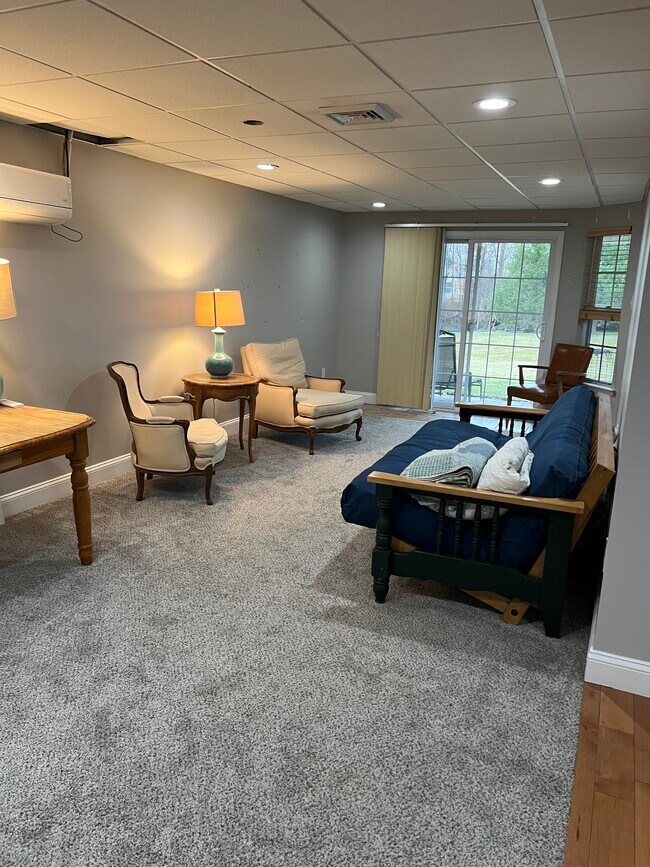 Building Photo - 103 Dresner Cir