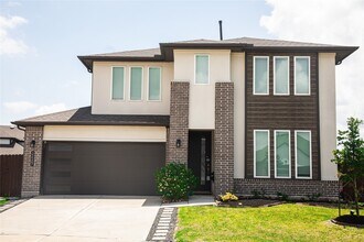 Building Photo - 22507 Cappella Vlg Ln
