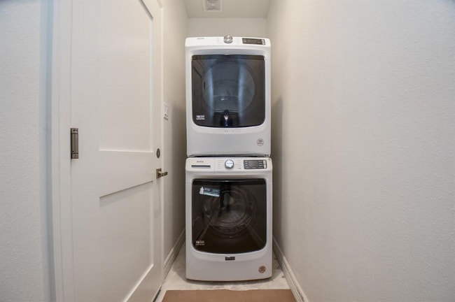 Photo - 5262 Ella Blvd House