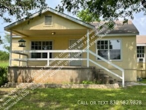 Building Photo - 2903 N U.S. Hwy 281