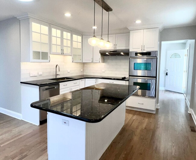 Foto del edificio - 15122 W Redwood Ln