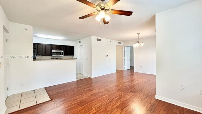 Foto del edificio - 4115 San Marino Blvd