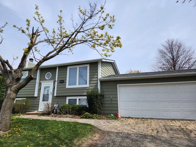 Foto del edificio - 4110 Luckie Ct