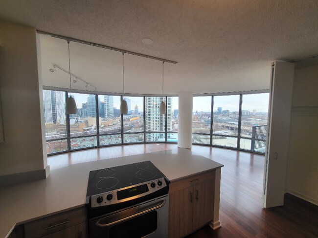 Foto del edificio - 522 N Kingsbury St