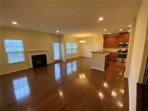 Building Photo - 306 Rosecliff Rd