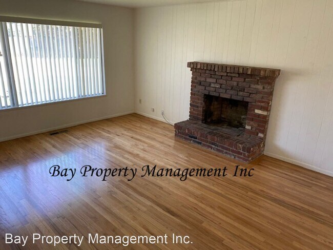 Building Photo - 3 br, 2 bath House - 490 8th St