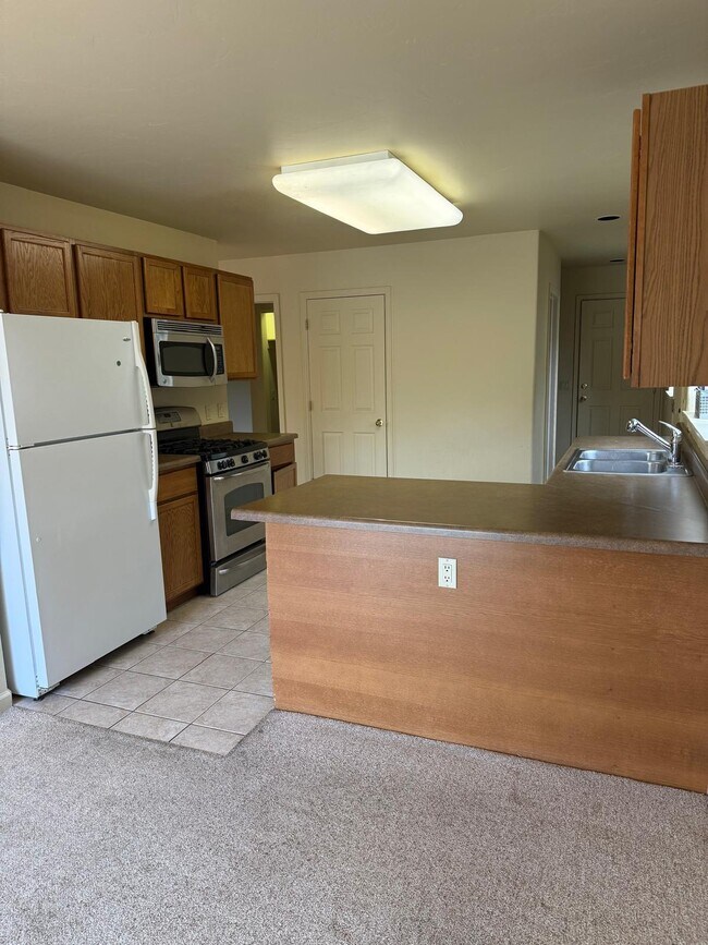 Foto del edificio - 2624 Graceland Dr