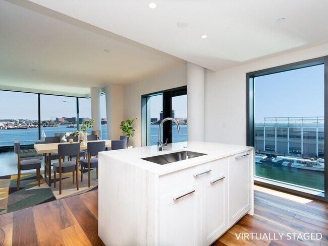 Foto del edificio - 300 Pier 4 Blvd.