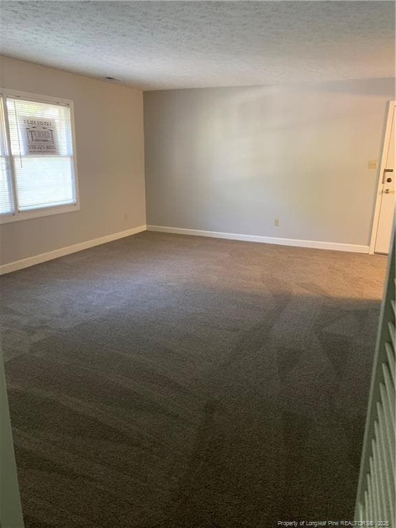 Building Photo - 230 Pinecrest Dr