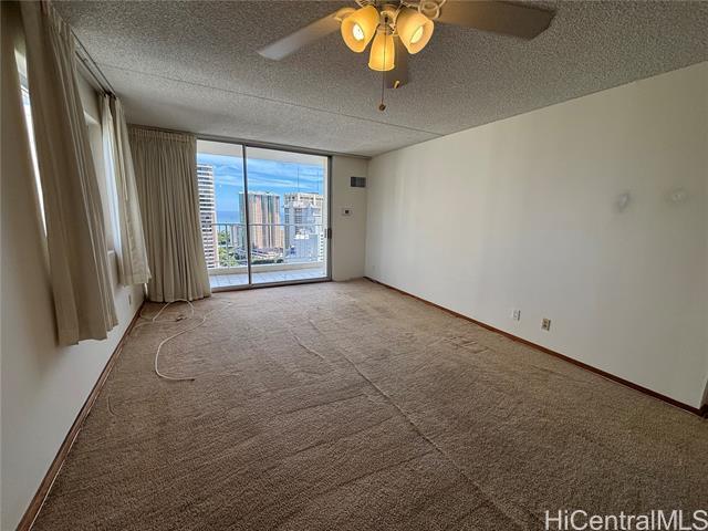 Foto del edificio - 400 Hobron Ln