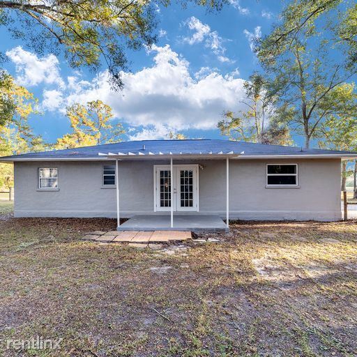 2 br, 2 bath House 5010 Northeast 155 Av... House Rental in