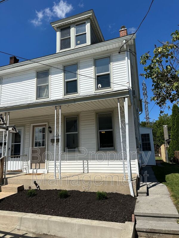 Primary Photo - 1303 E Old Cumberland St