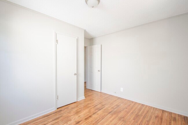 Foto del edificio - 7122 E LATIMER PL