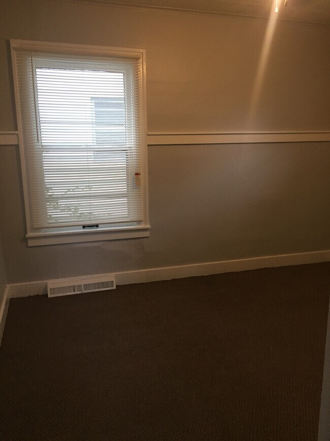 Foto del edificio - 1508 Broadway Ave NW