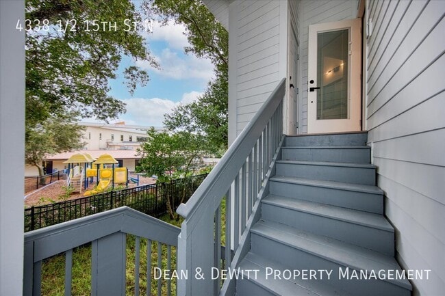 Building Photo - Move-In Ready - New Construction Home - Fo...