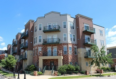 Building Photo - Lion's Gate at Grandview