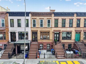 Building Photo - 330 Lafayette Ave