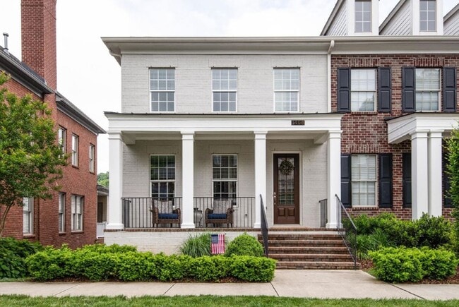 3-bedroom, 2.5-bath home with a 2-car gara... - 3-bedroom, 2.5-bath home with a 2-car gara...