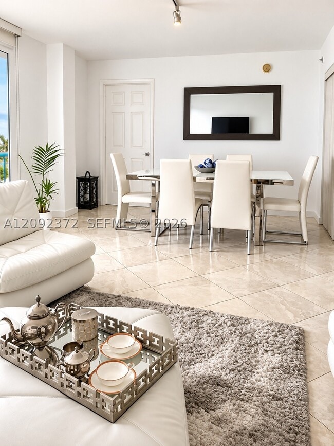 Building Photo - 9195 Collins Ave