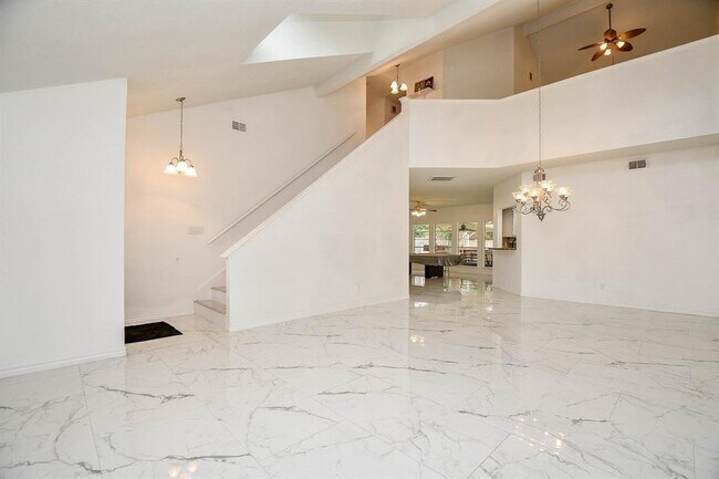 Building Photo - 4371 Palmer Plantation Dr