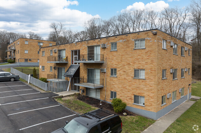 Renata Apartments - 2459 Westwood Northern Blvd Cincinnati, OH ...