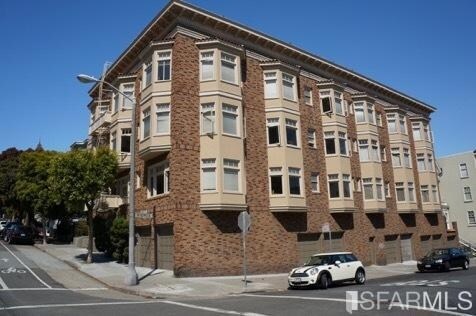 Primary Photo - 1100 Fulton St