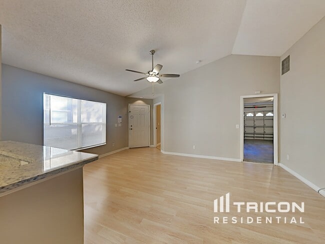 Building Photo - 723 Cape Cod Cir