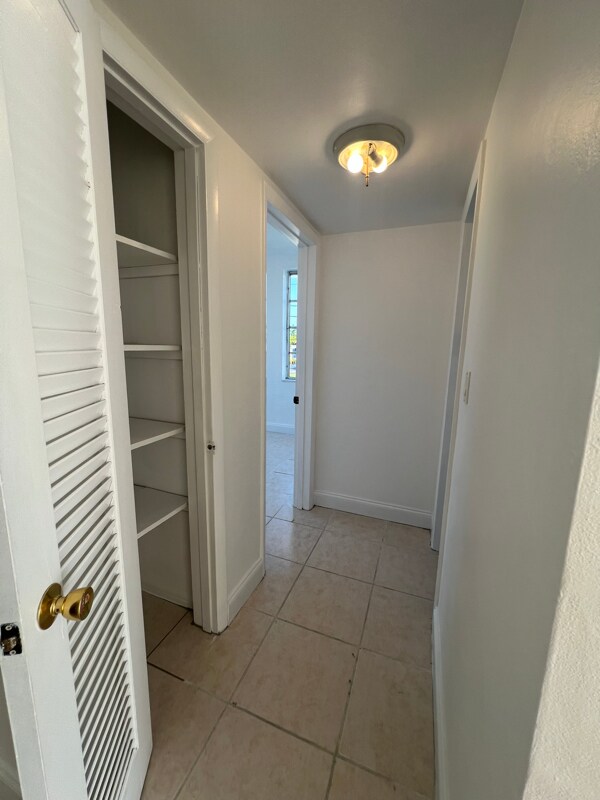 Foto del edificio - 1591 NE Miami Gardens Dr