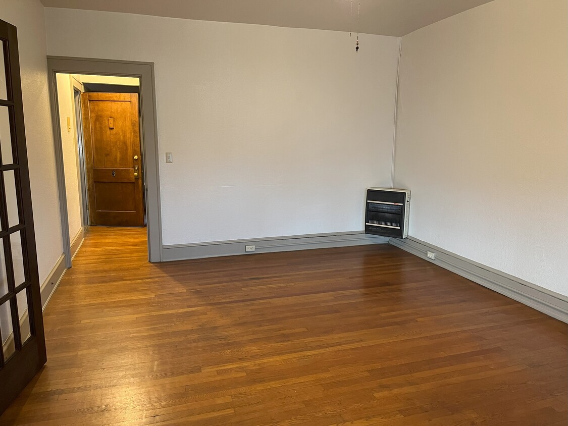 Foto principal - 423 Locust St
